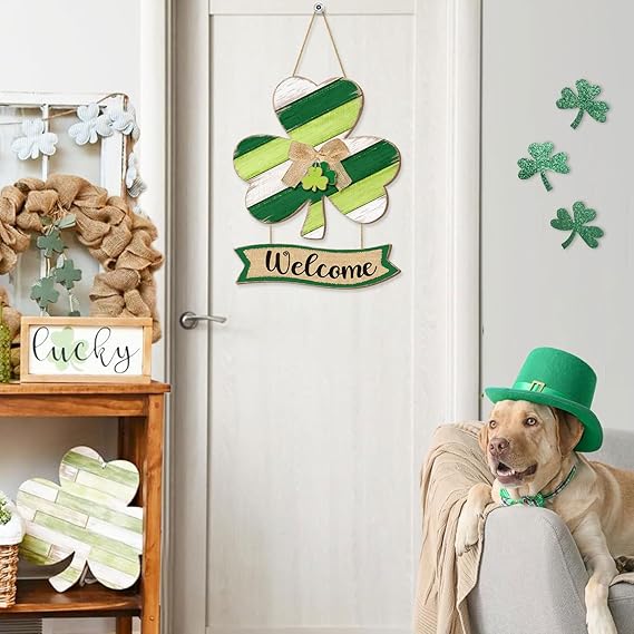 Shamrock St. Patrick's Day Welcome Door Sign Decor, Lucky Irish Wooden Hanging Sign Rustic Ornament Wood Wreath with Bow for Happy St. Patrick's Day Party Front Door Wall Home Decorations 2 Plaques