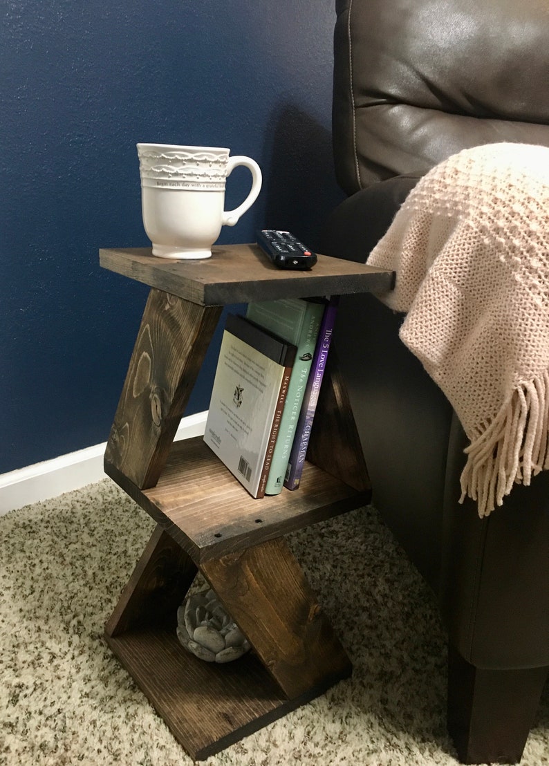 Minimalist Side Table with Shelf Natural Wood Triangle Bed End Nightstand Accent Table Plant Stand Practical Furniture Mother Day Gift