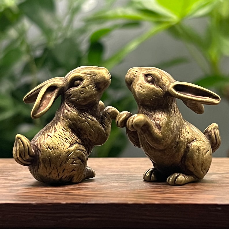 Two Cute mini Rabbits Figure, Kissing Brass Rabbit Statue