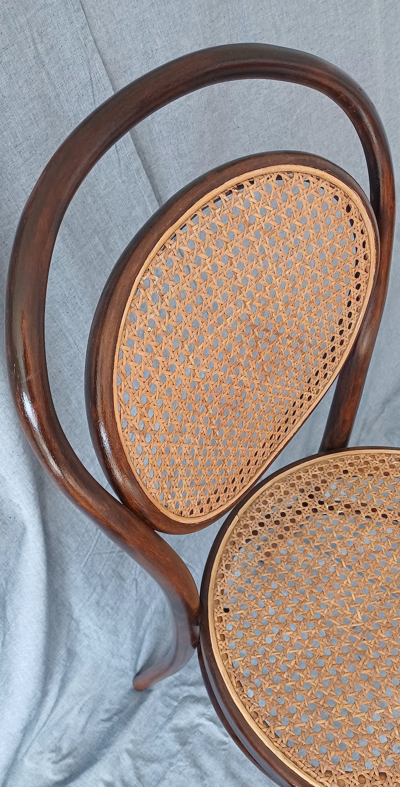 Vintage Style Thonet Dining Chair / Bent Wood and Rattan / Cafe Bistro Chairs / Mid-Century Modern Home Chairs / 70s / 1970s
