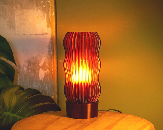 WAVY x AMBER table lamp, retro minimal design