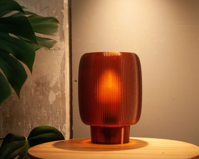 Rretro minimal 3D printed bedside lamps