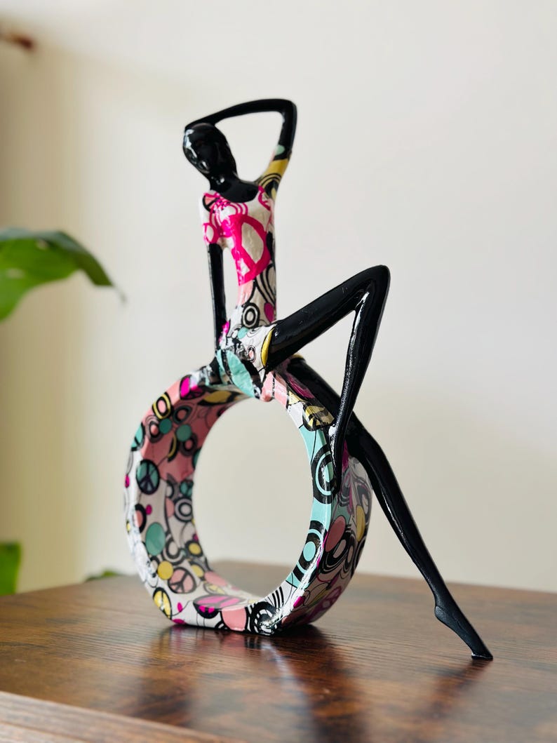Elegant Chic Yoga Girl Resin Figure – Peace & Love Decoration for Home,